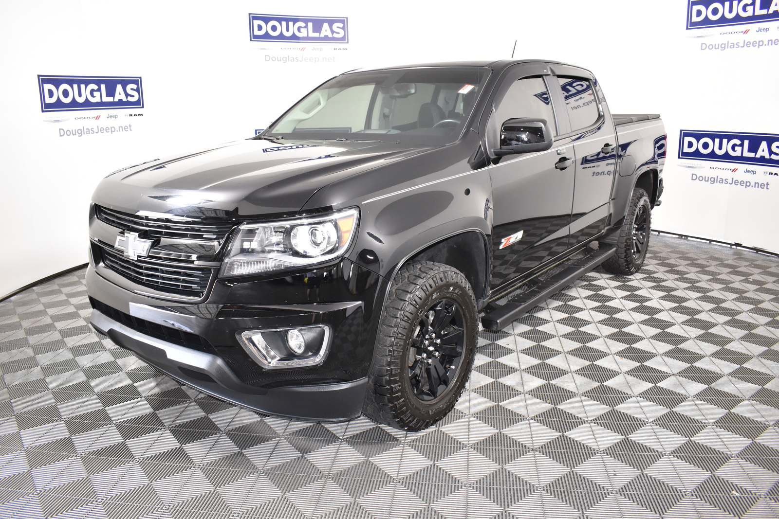 Pre-Owned 2018 Chevrolet Colorado 4WD Crew Cab 128.3 Z71 Crew Cab ...